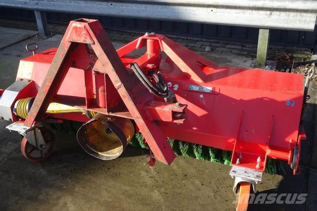 Dücker Veegmachine 清掃車