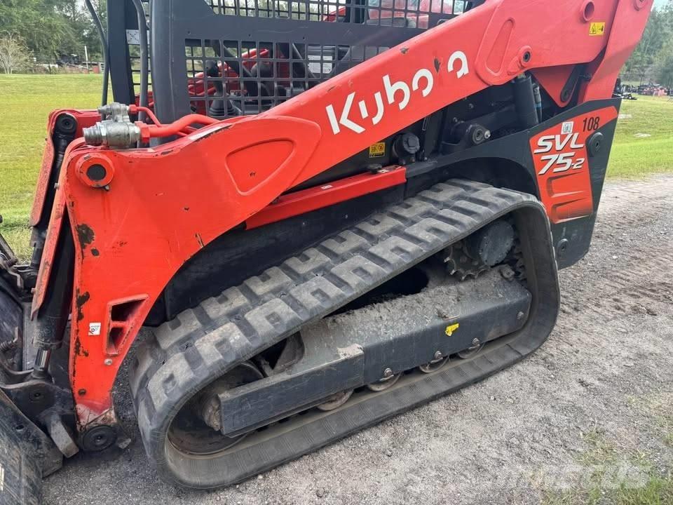 Kubota SVL 75-2 滑移轉向裝載機