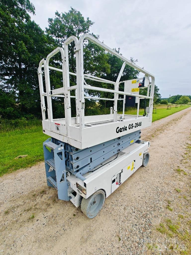 Genie 2646 剪式升降機