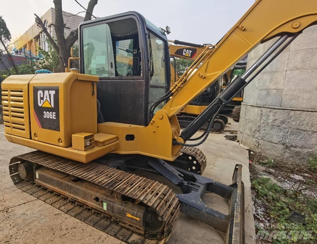 CAT 306 E 小型挖土機/掘鑿機<7t(小型挖掘機)