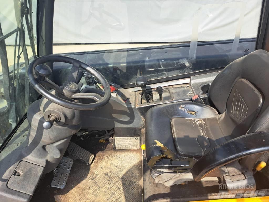 JCB TLT 30D 柴油卡車