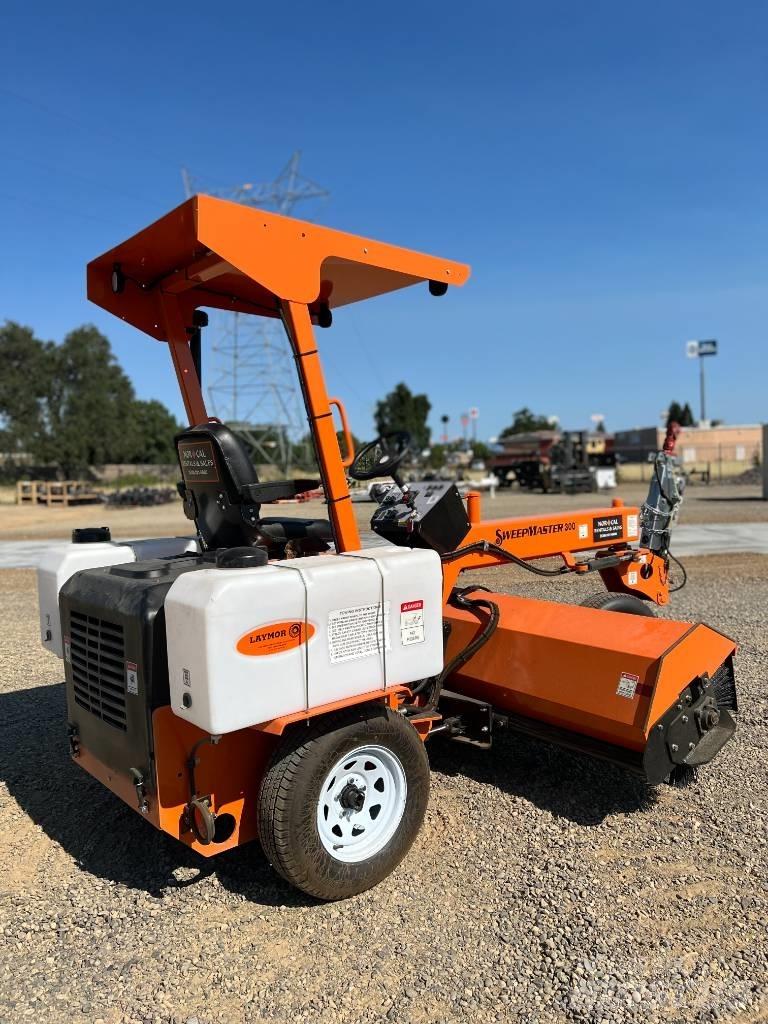  LAYMOR SM300 洗地吸乾機