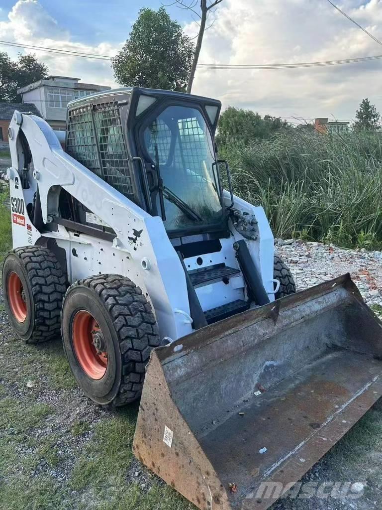 Bobcat S 300 滑移轉向裝載機