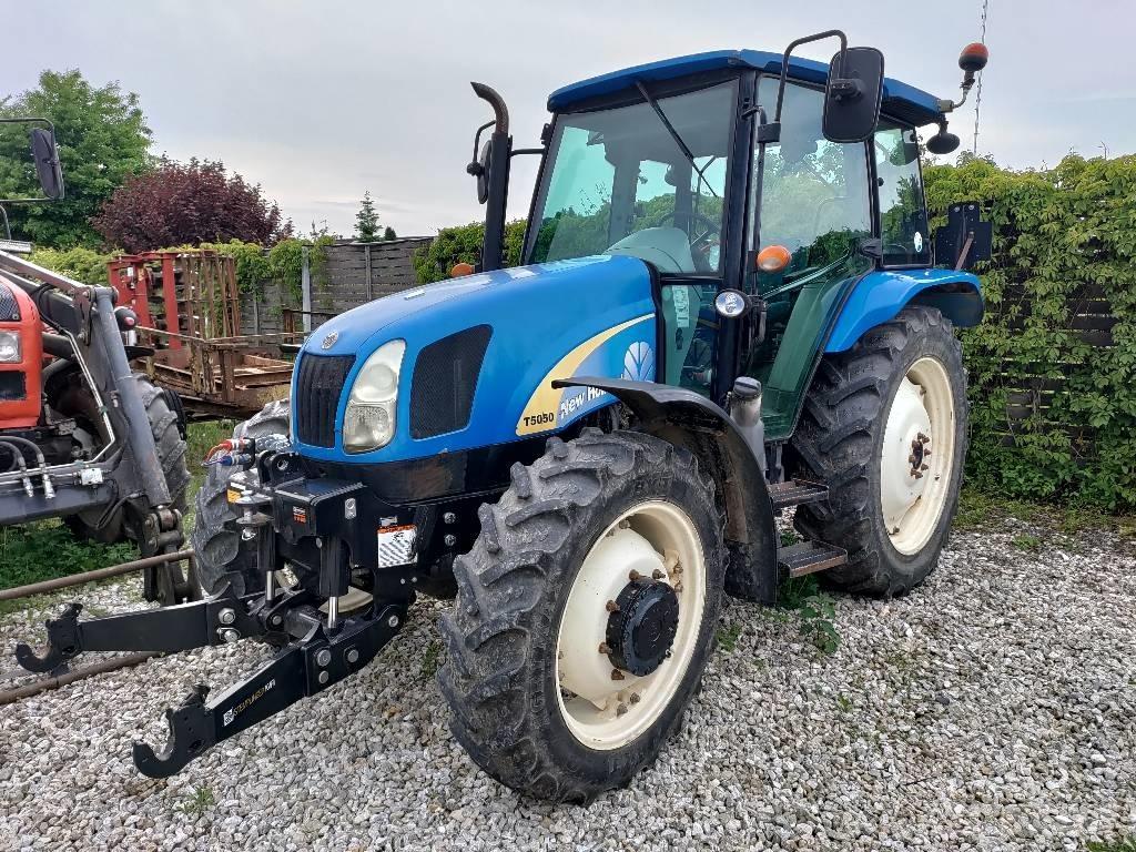 New Holland T 5050 曳引機