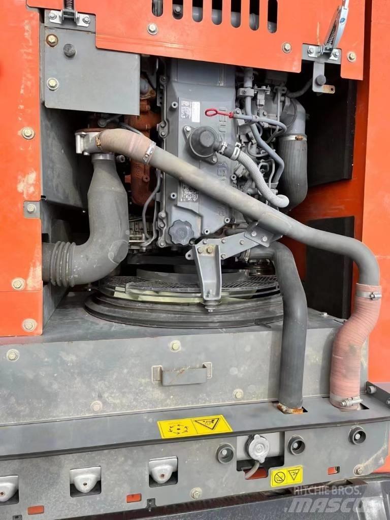 Hitachi ZX 240-3 履帶式 挖土機/掘鑿機/挖掘機