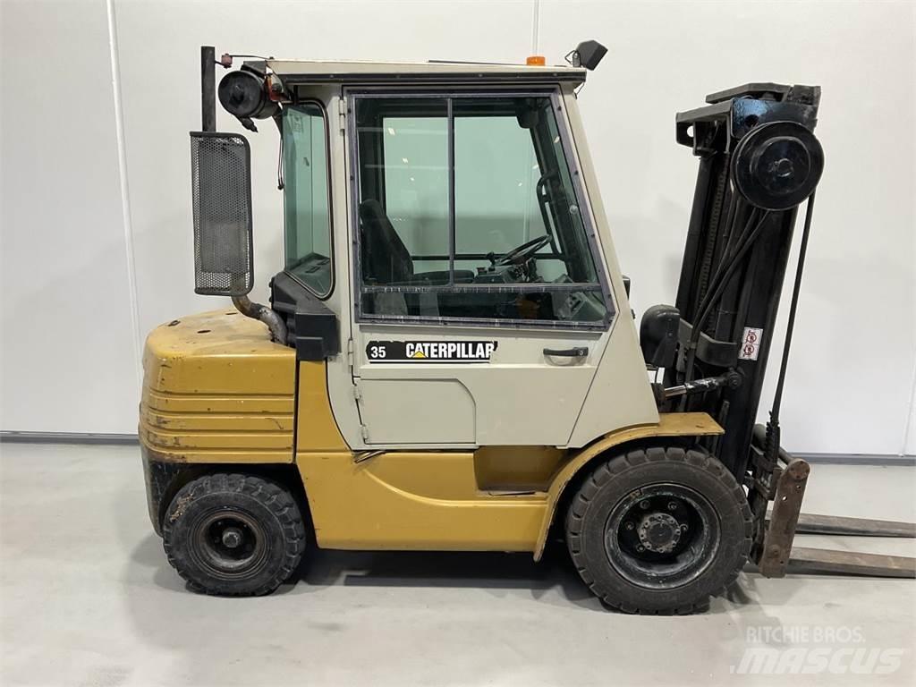 CAT DP35A 柴油卡車