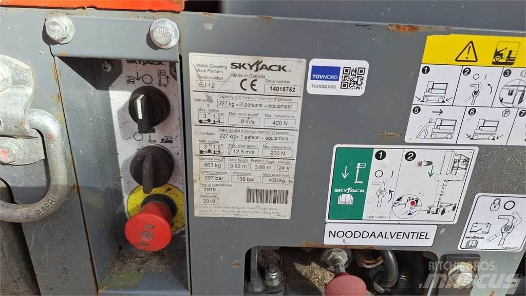 SkyJack SJ12 其他升降機和作業平台