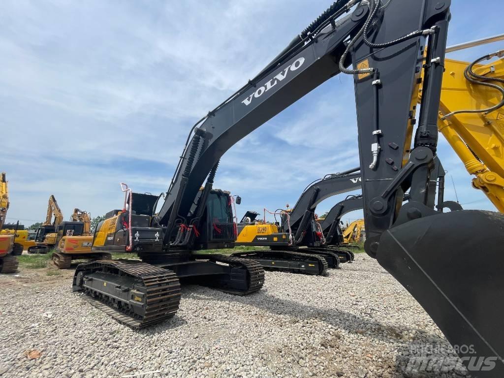 Volvo EC 300 履帶式 挖土機/掘鑿機/挖掘機