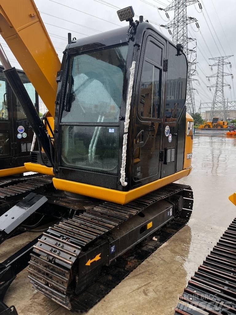 CAT 307 E2 小型挖土機/掘鑿機<7t(小型挖掘機)