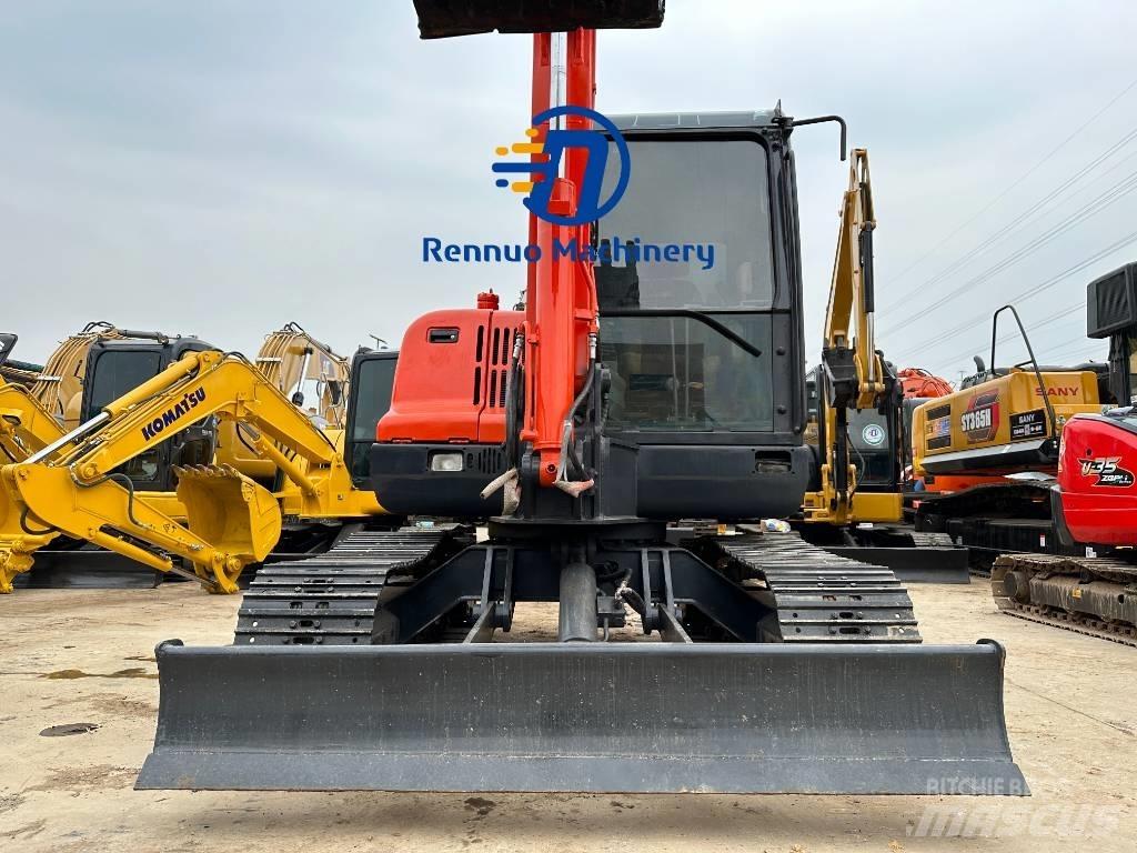 Doosan DX 60 小型挖土機/掘鑿機<7t(小型挖掘機)