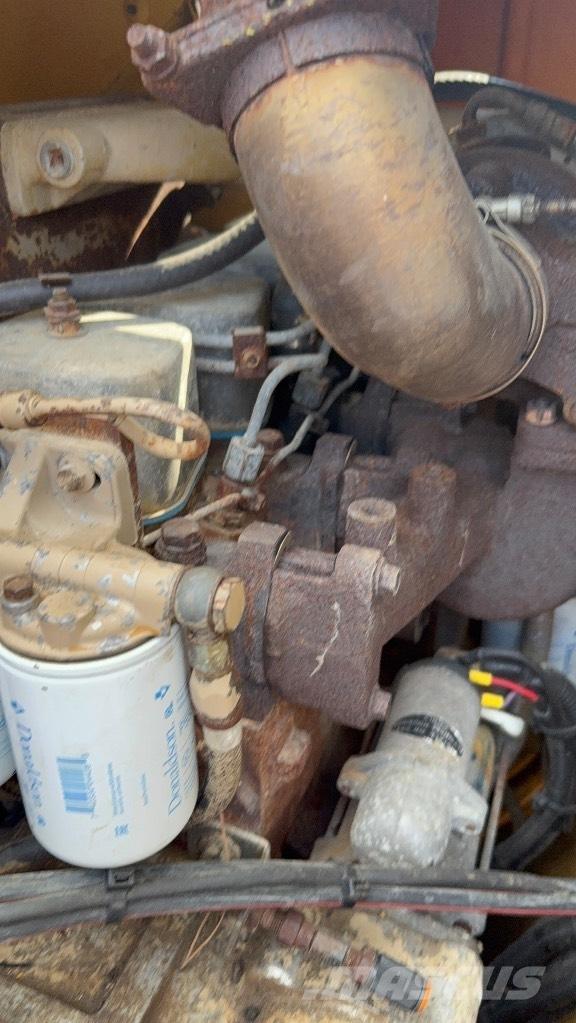 Dynapac CC 422 雙輪滾壓機