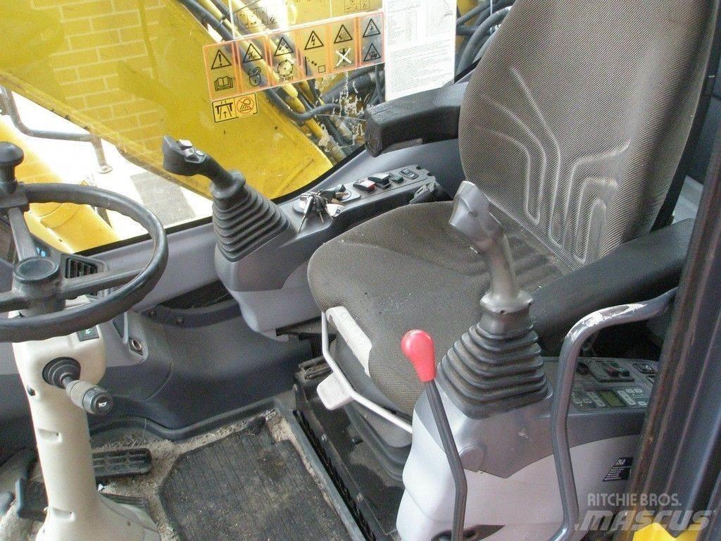 Komatsu PW140-7 旋轉式挖土機/掘鑿機/挖掘機