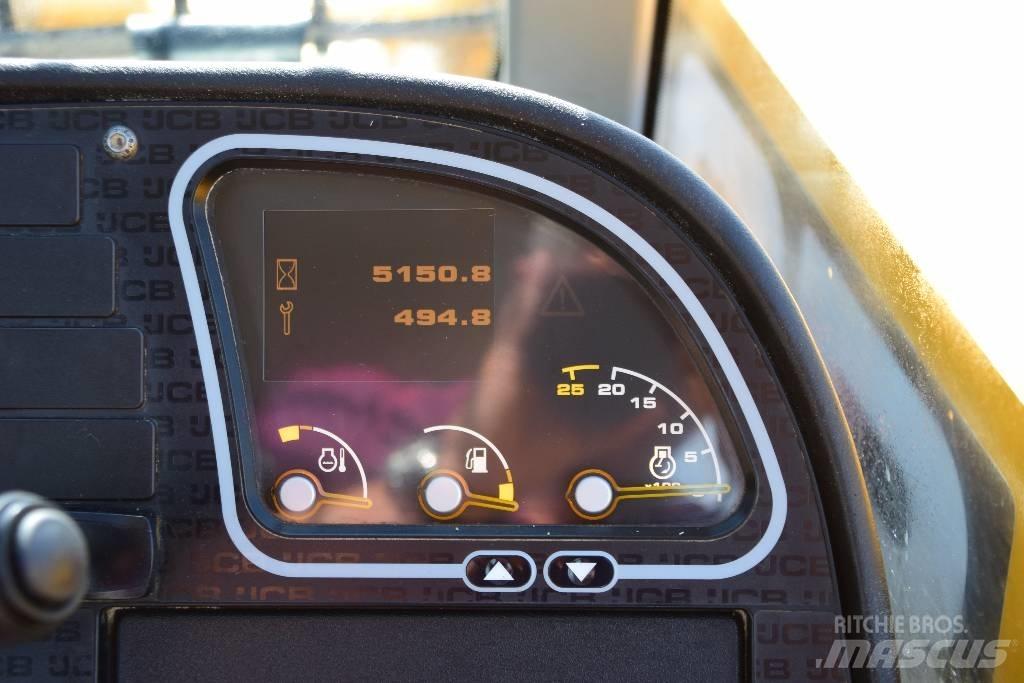 JCB 531-70 Turbo 伸縮臂操作車