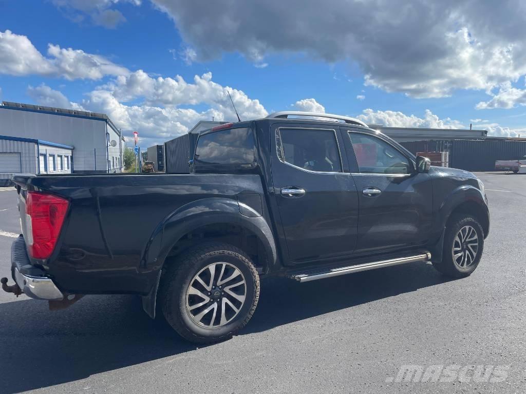 Nissan Navara 皮卡.傳統半斗卡車/側卸板