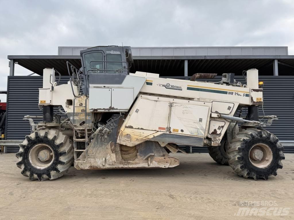 Wirtgen WR 2500S 瀝青再生設備