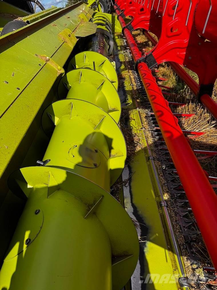 CLAAS Lexion 6700 聯合收穫機