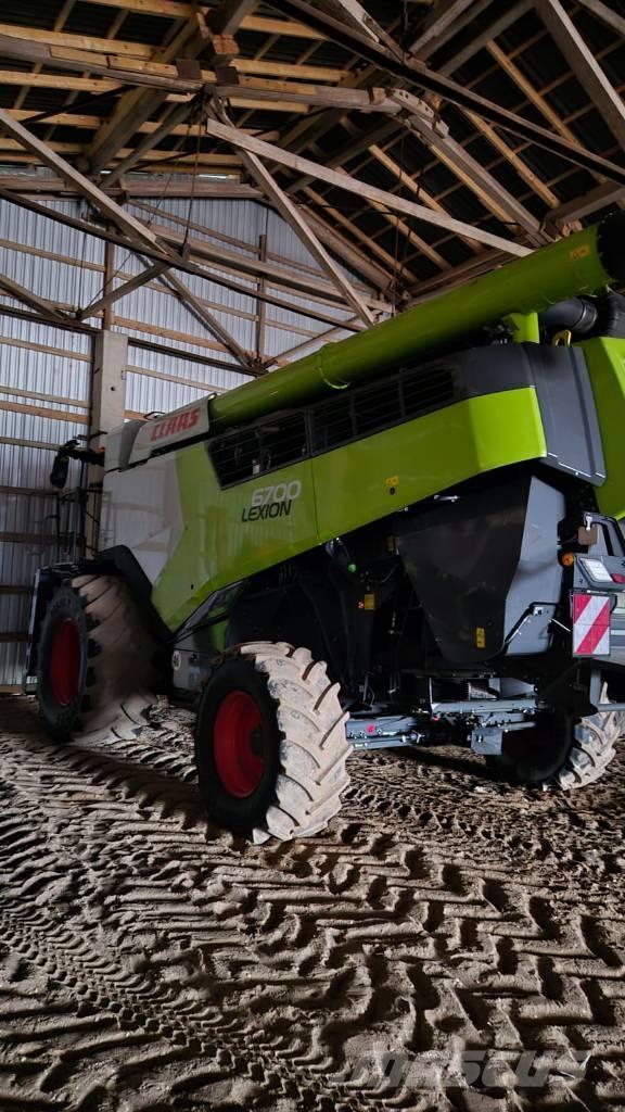 CLAAS Lexion 6700 聯合收穫機