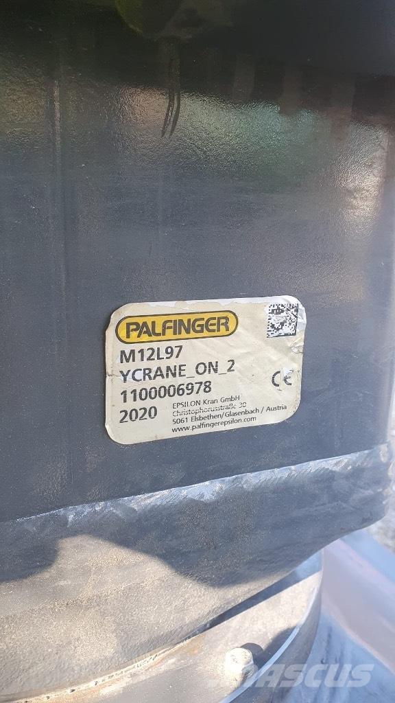 Epsilon M12L97 木材起重機