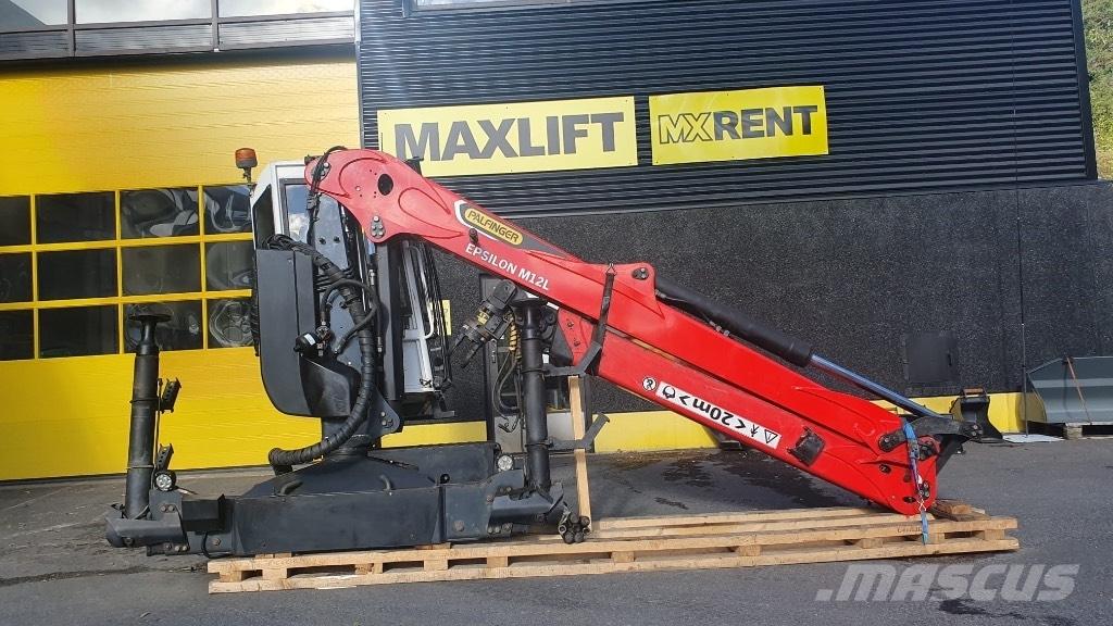 Epsilon M12L97 木材起重機