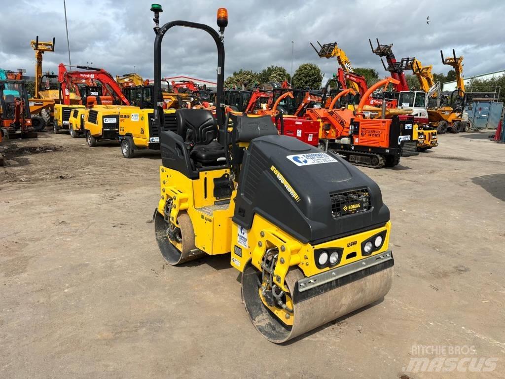 Bomag BW 100 AD M-5 雙輪滾壓機