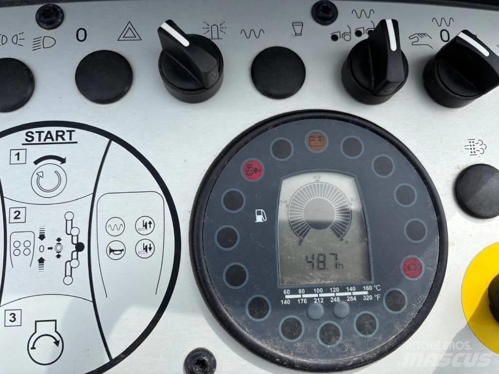 Bomag BW 100 AD M-5 雙輪滾壓機