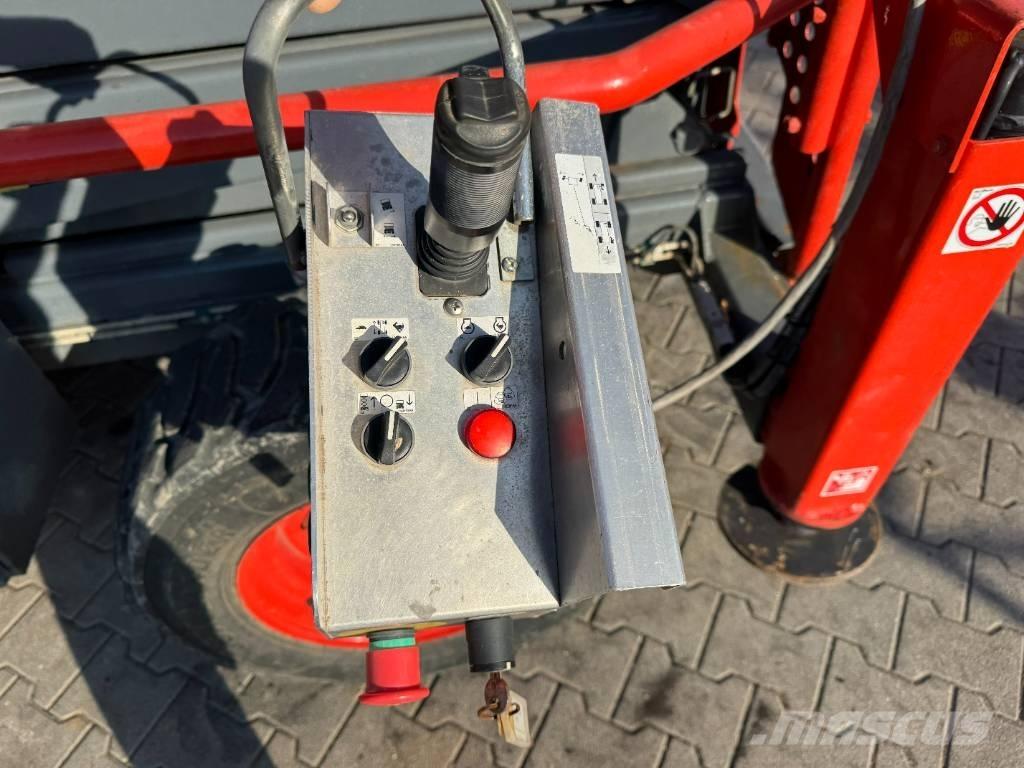SkyJack 9250RT 剪式升降機
