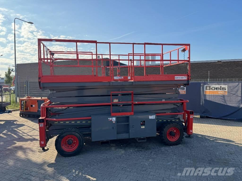 SkyJack 9250RT 剪式升降機