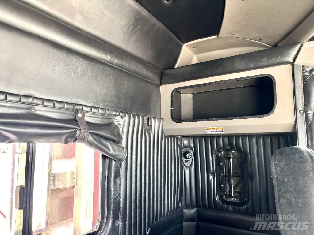 Kenworth T 800 曳引機組件