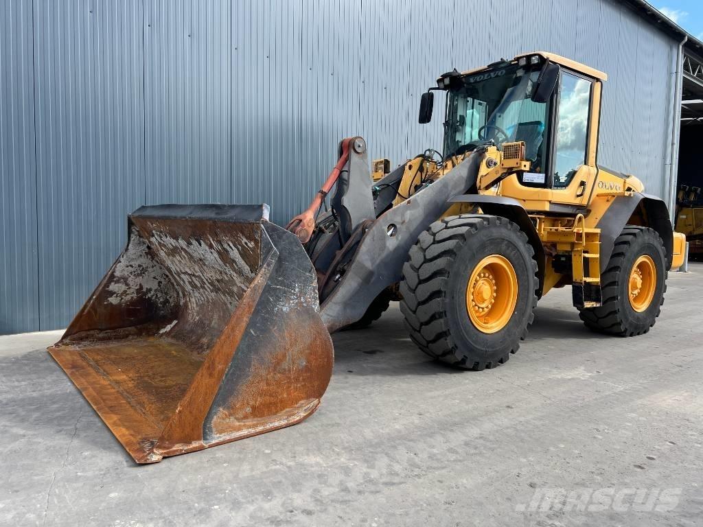 Volvo L90F 輪胎式裝載機
