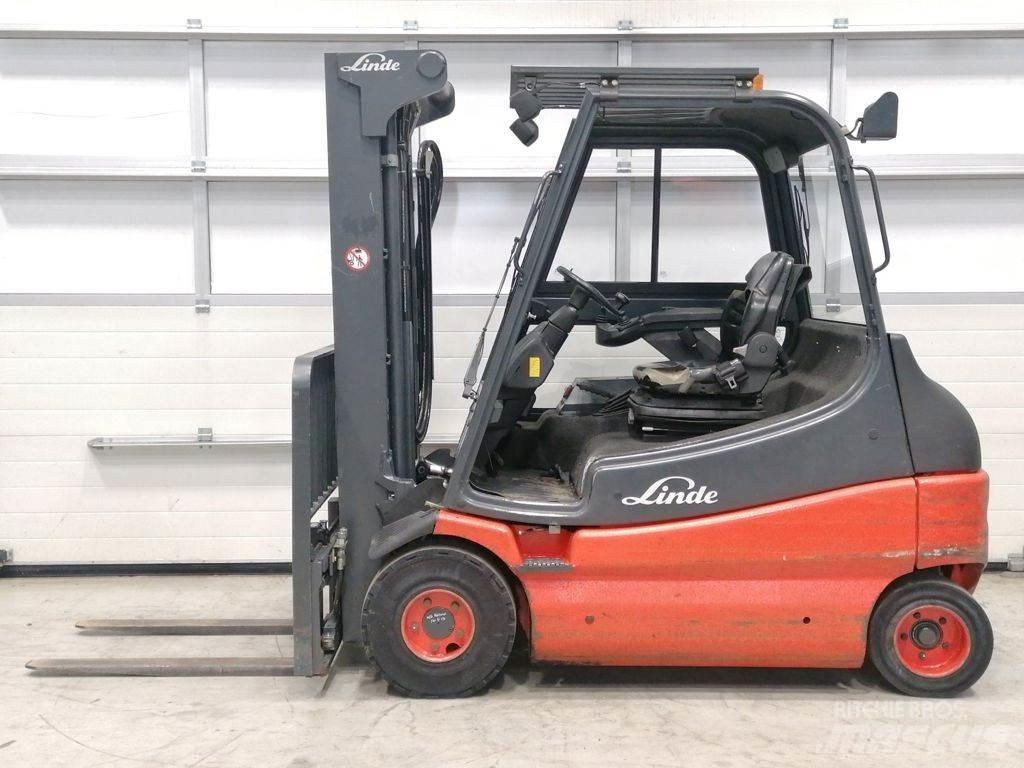 Linde E25-03 電動堆高機