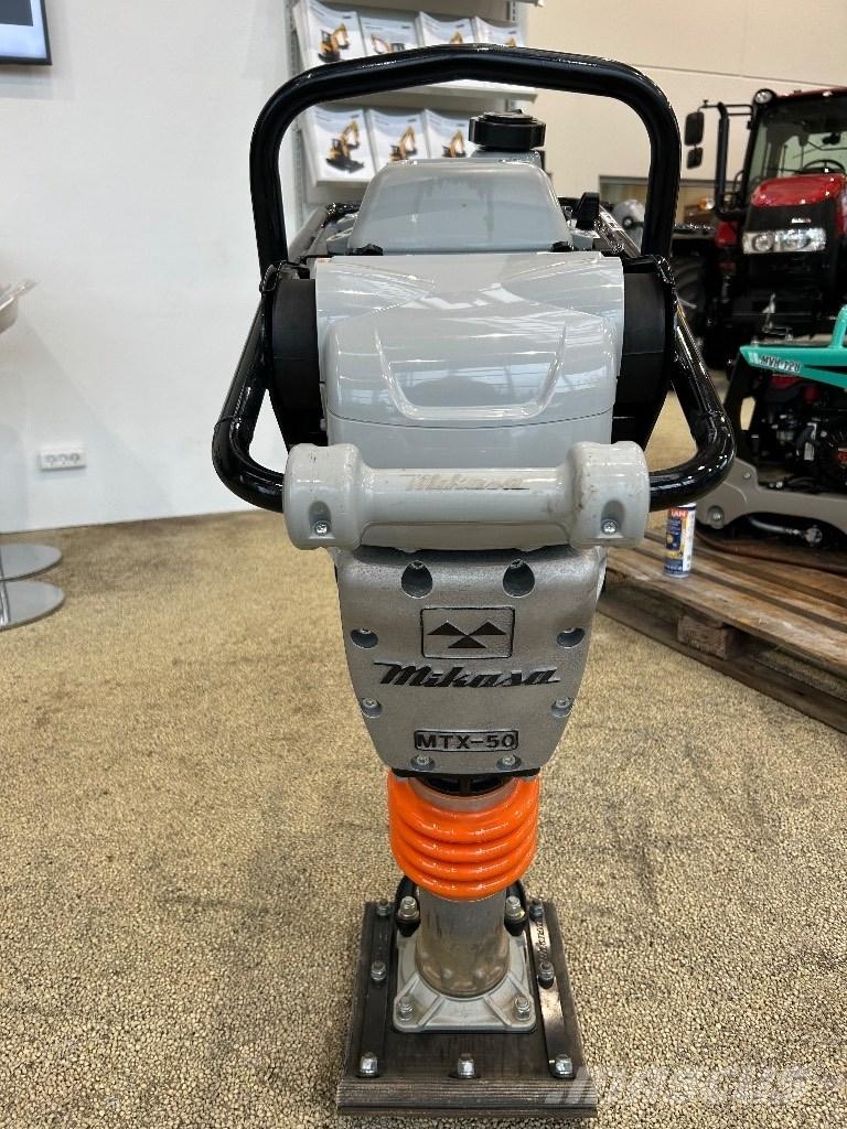 Mikasa MTX 50 砸道機/夯實機