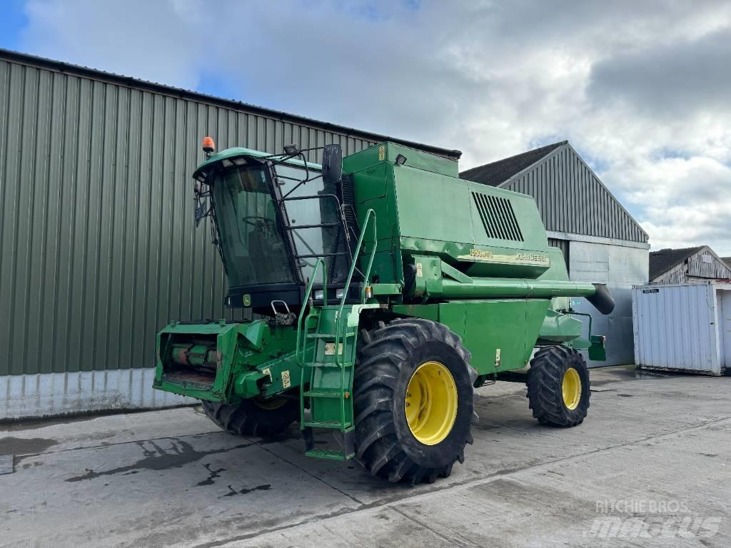 John Deere 1550 WTS 聯合收穫機