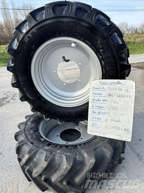  GREENEX 320/70R28 輪胎、車輪和輪圈