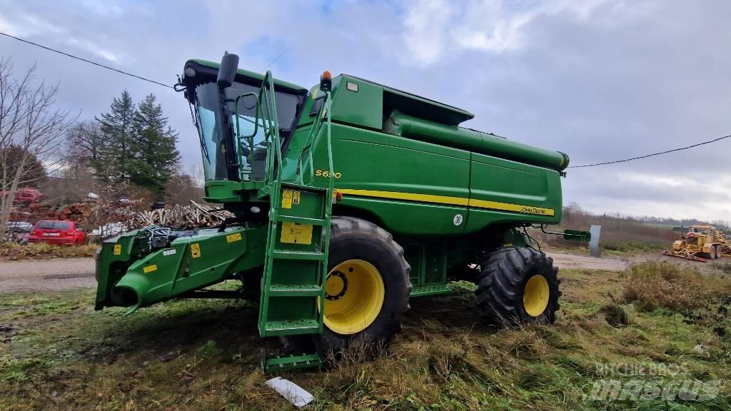 John Deere S 690 聯合收穫機