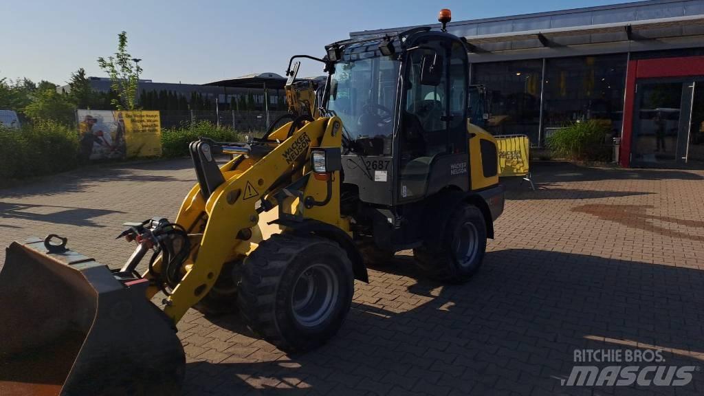 Wacker Neuson WL32 輪胎式裝載機