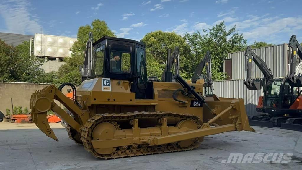 CAT D7G 履帶推土機