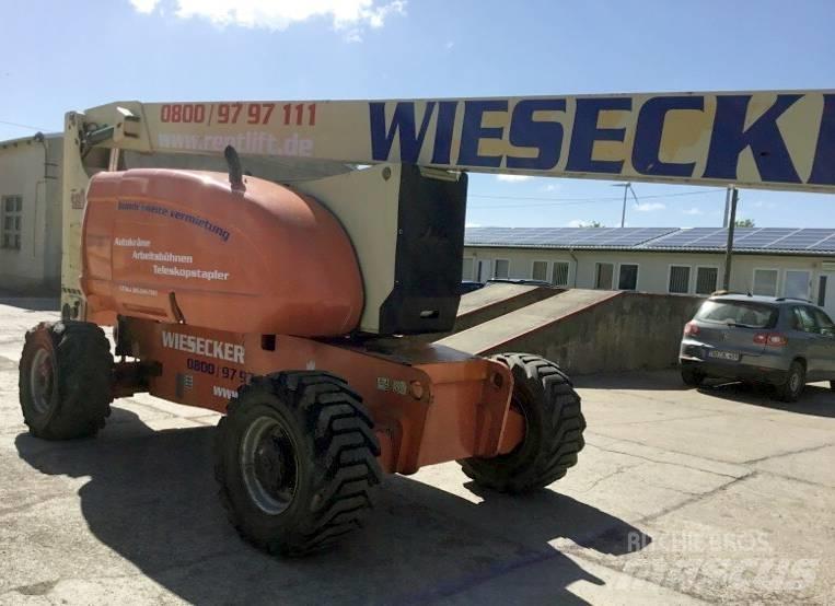 JLG 800 AJ 曲臂高空作業車