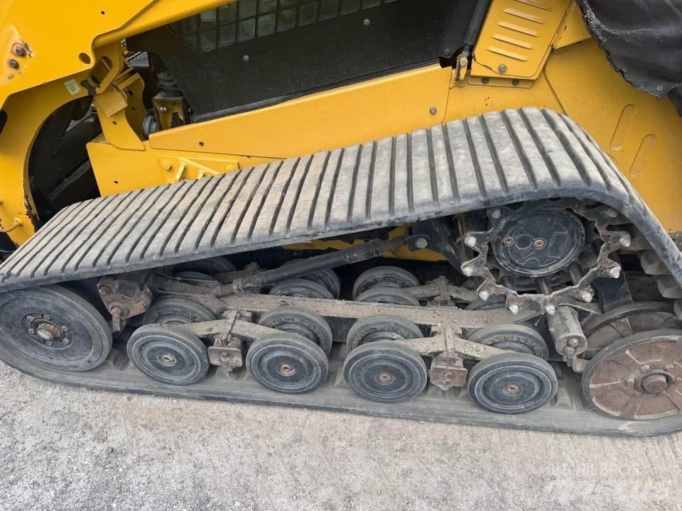 CAT 297 D XPS 滑移轉向裝載機