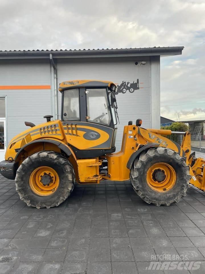 Venieri V763B 輪胎式裝載機