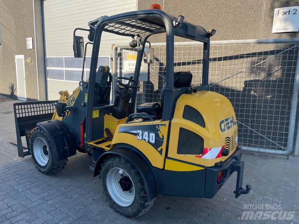 Gehl AL340 小型裝載機