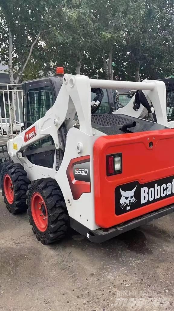 Bobcat S 530 滑移轉向裝載機