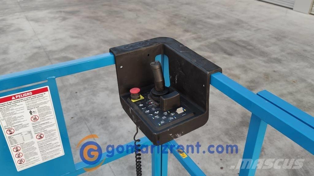 Genie GS 4390 剪式升降機