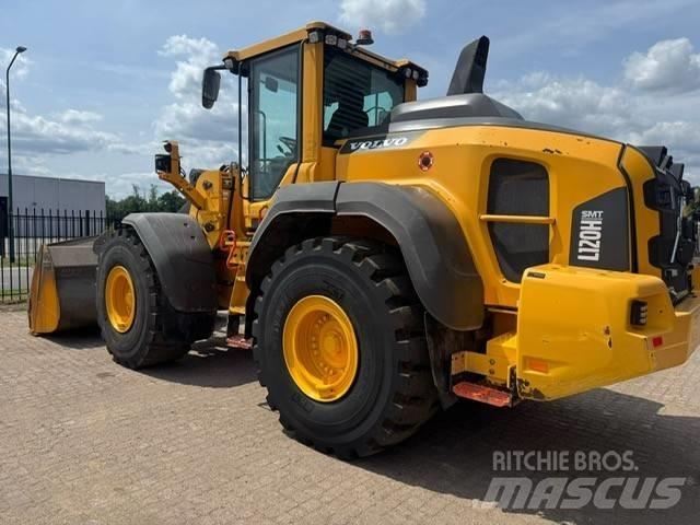 Volvo L 120 H 輪胎式裝載機