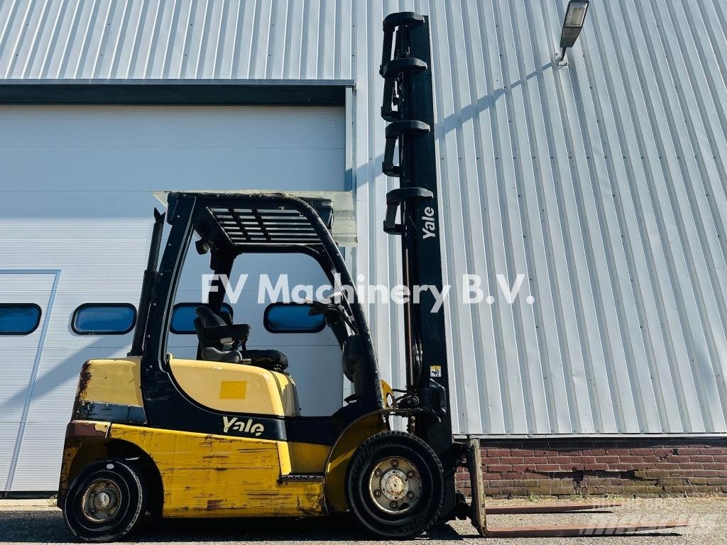 Yale GDP 25 VX 柴油卡車