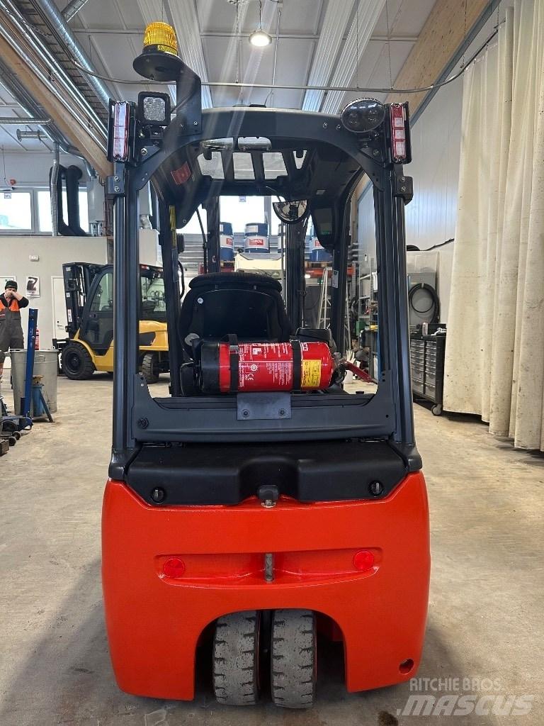 Linde E20L-02 電動堆高機