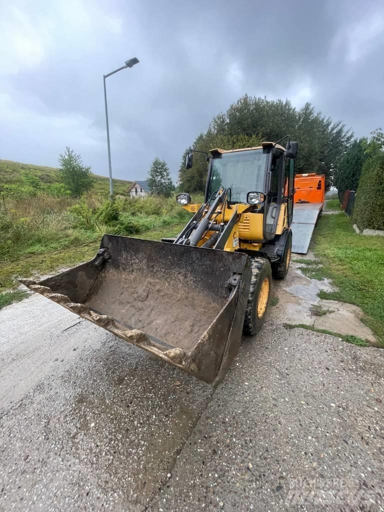 Volvo L 25 輪胎式裝載機