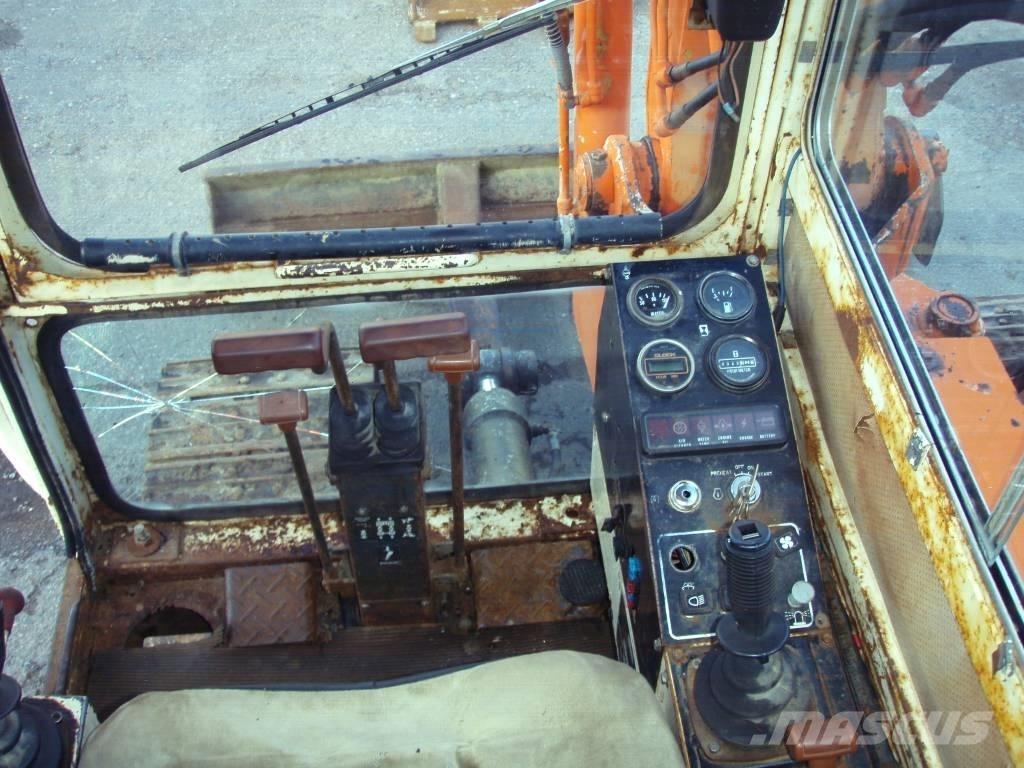 Takeuchi TB 68 S 小型挖土機/掘鑿機<7t(小型挖掘機)