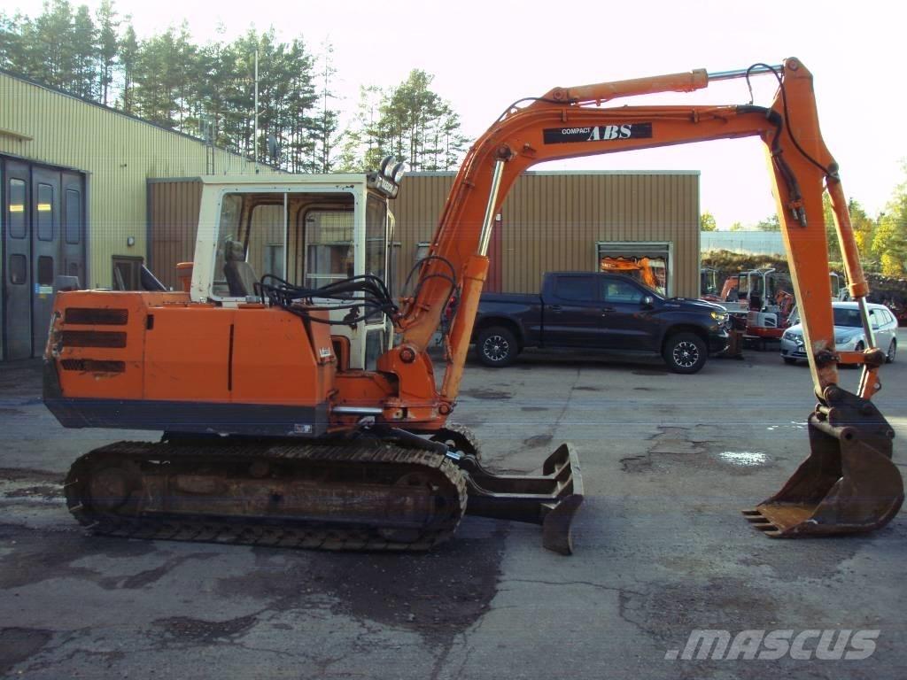 Takeuchi TB 68 S 小型挖土機/掘鑿機<7t(小型挖掘機)