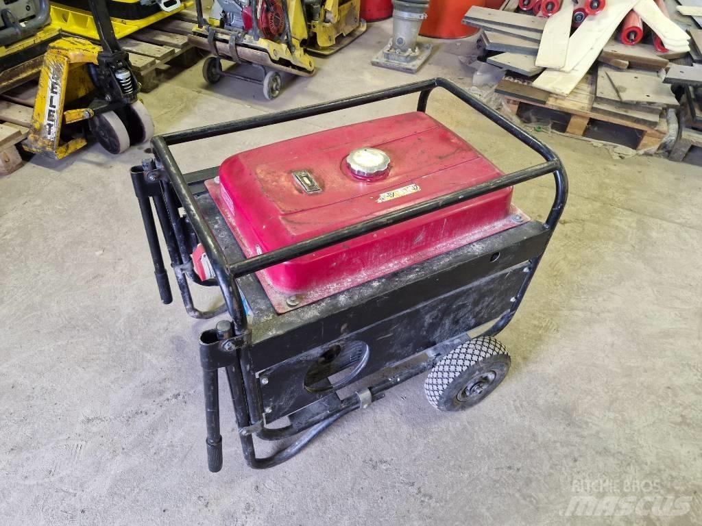Honda ECMT7000F 汽油發電機