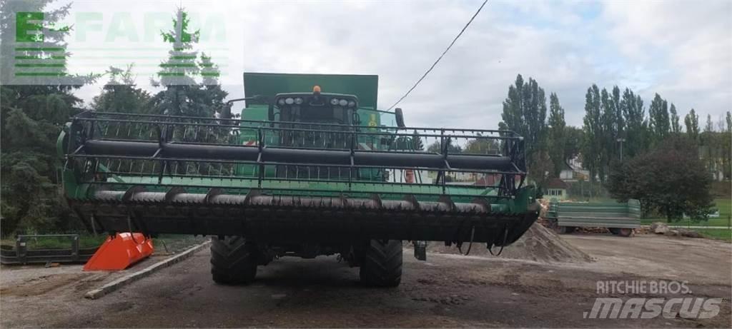 John Deere W660 HM 聯合收穫機